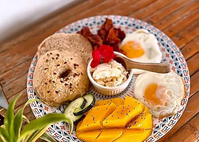 Everyday Sunday Cafe Hotell 5*